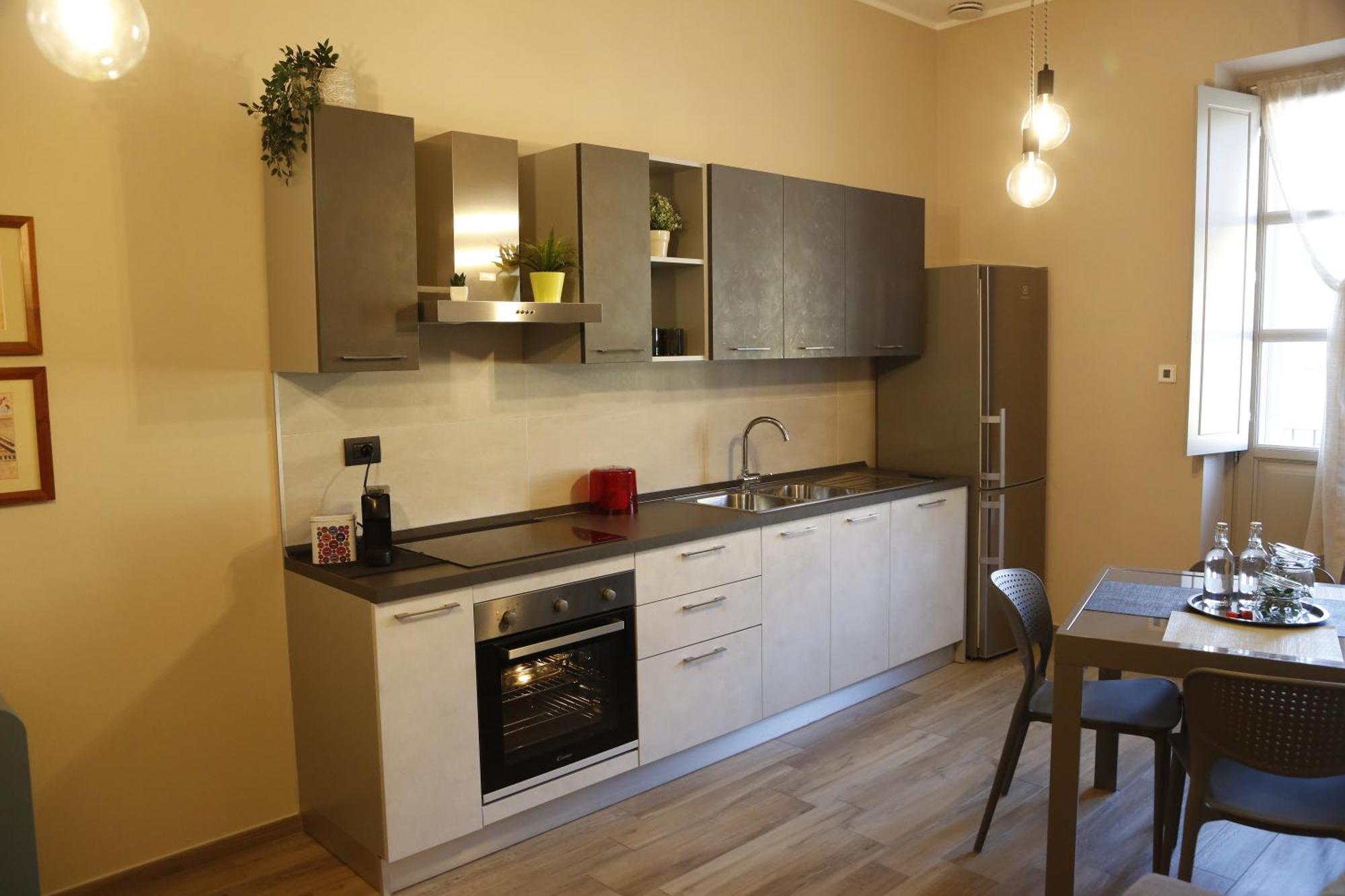 Via Roma Guest House Cherasco Esterno foto